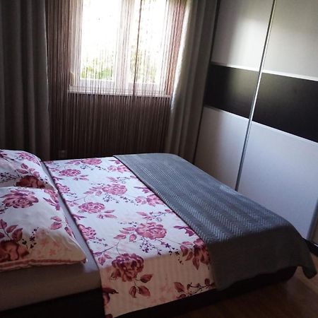 Apartment Andric Каштела Екстер'єр фото
