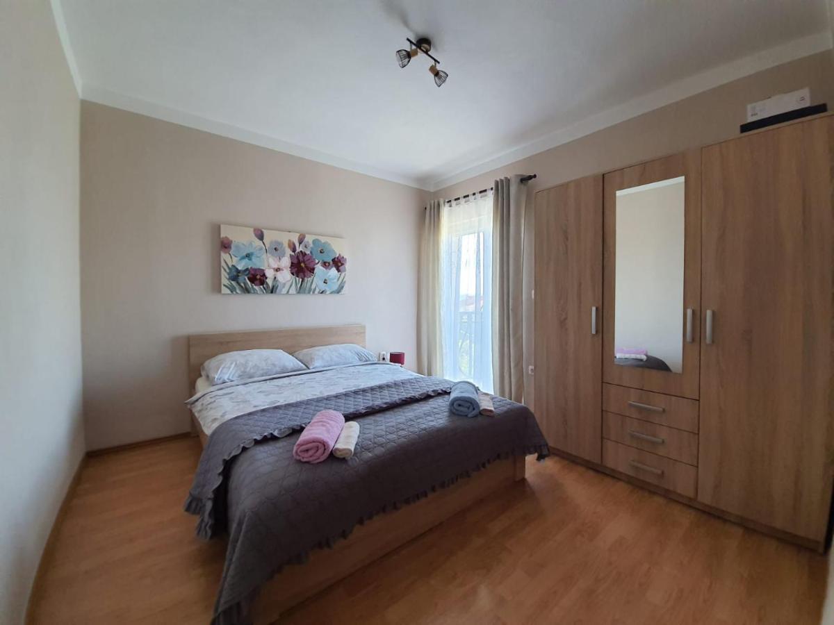 Apartment Andric Каштела Екстер'єр фото