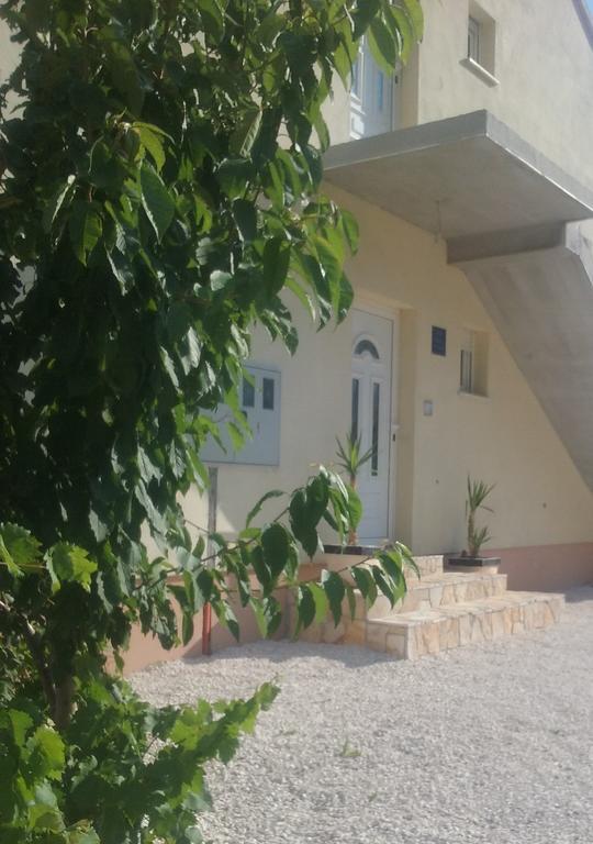 Apartment Andric Каштела Екстер'єр фото