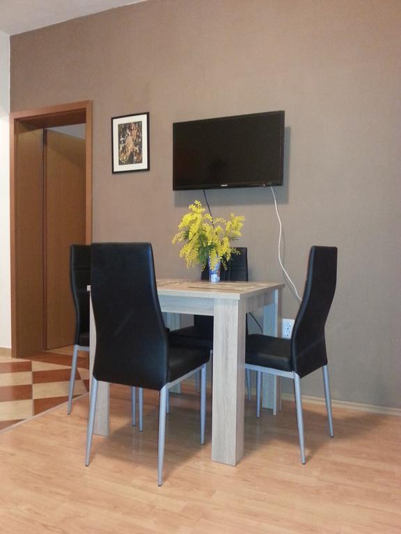 Apartment Andric Каштела Екстер'єр фото