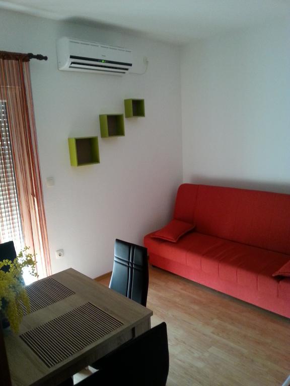 Apartment Andric Каштела Екстер'єр фото